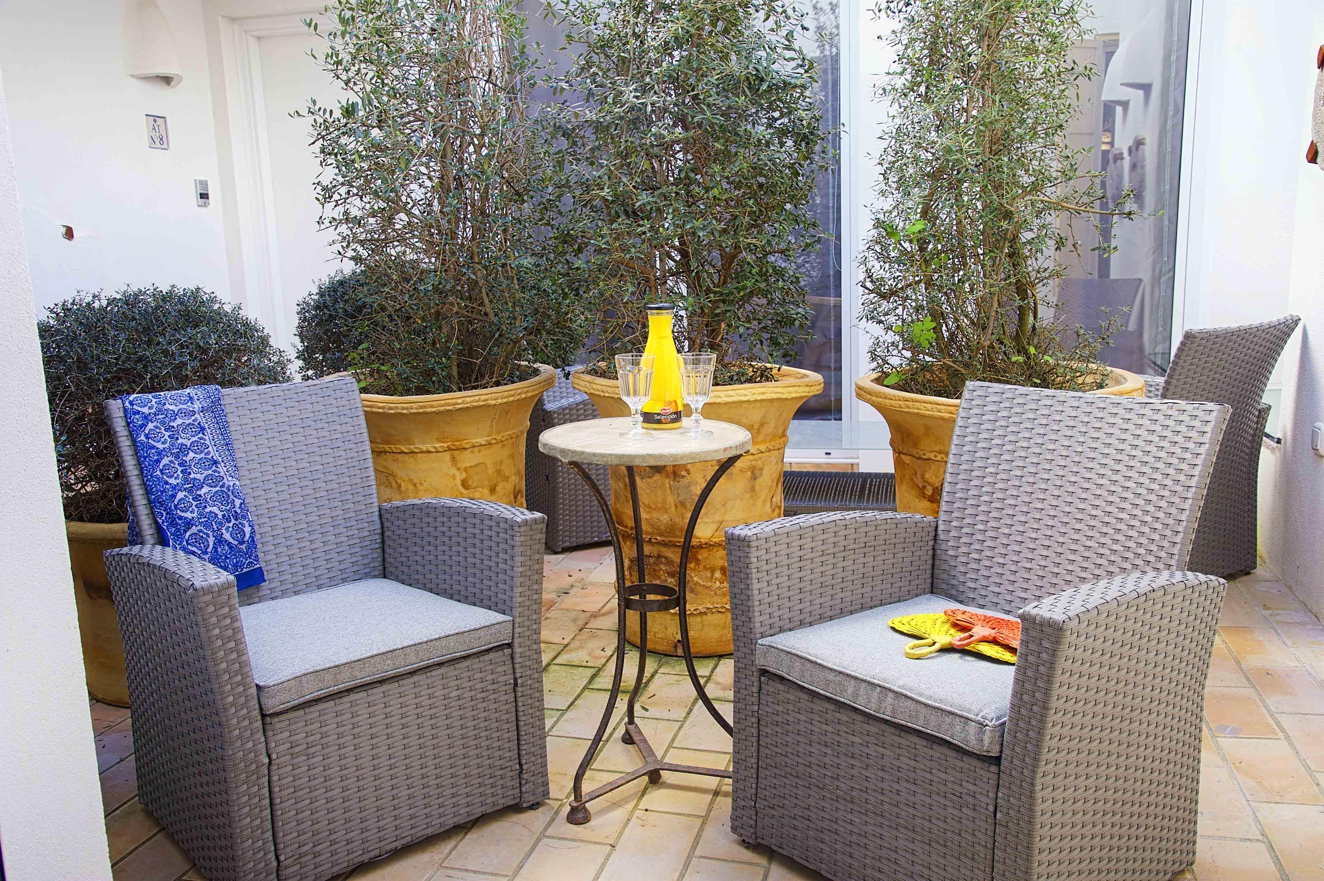 Overland Suites Catedral Seville Exterior photo