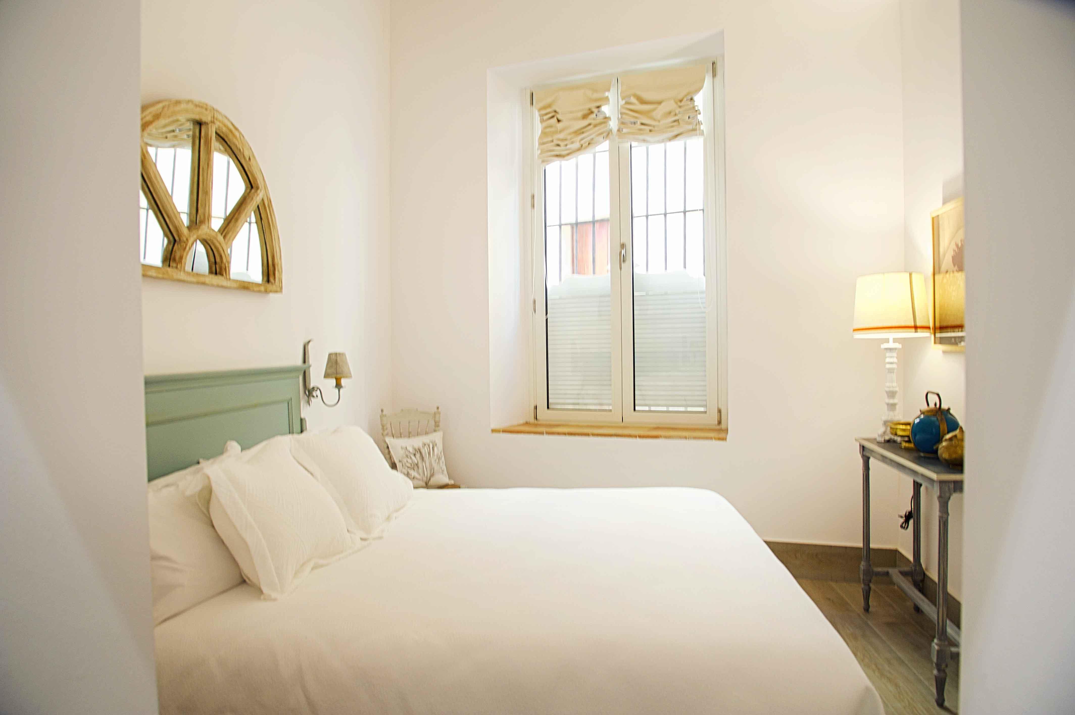 Overland Suites Catedral Seville Exterior photo